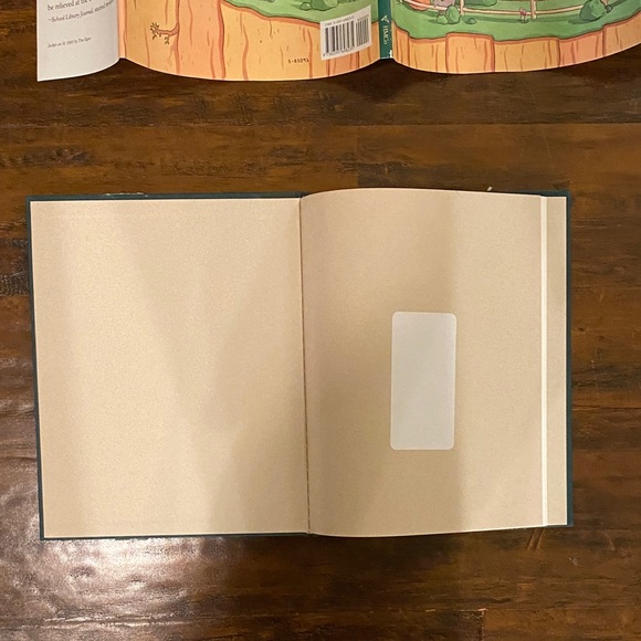 5/$10 Kids Book | Chestnut Cove Illustrated Children’s Book - Picture 9 of 13